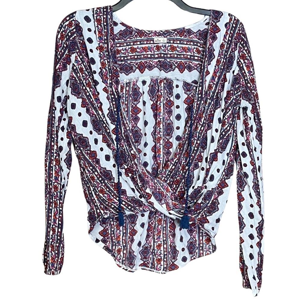 Hollister top colorful lightweight bohemian front twist tassels size small